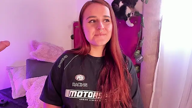 evy orange1 online show from 01.28.25