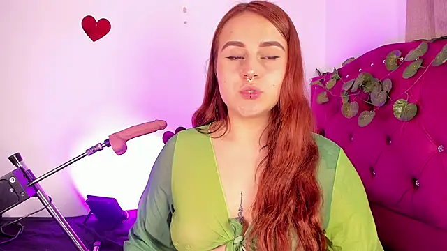 evy orange1 online show from 03.12.25