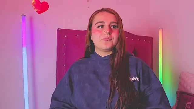 evy orange1 online show from 10.07.25