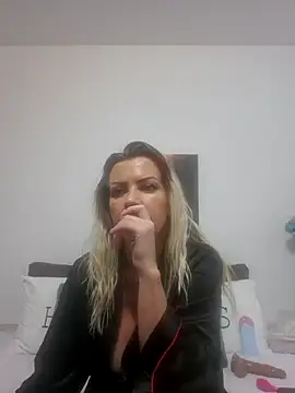 MiaDoll69 online show from 09.27.25