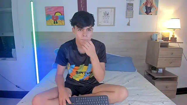 justinbiler online show from 10.11.25