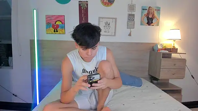 justinbiler online show from 10.14.25