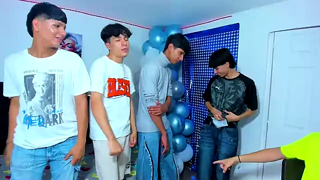 Alexander and Xiao online show from 03.12.25