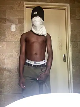 Snapshot of Thickdaddy3 chatting on 09.17.25 Thickdaddy3 online show from 09.17.25