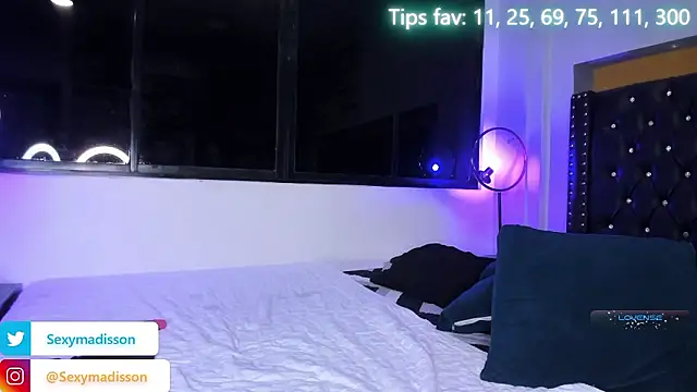 MADISSONLOVE  online show from 01.11.26