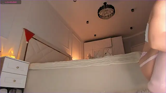 Snapshot of stellagracee chatting on 01.19.25 stellagracee online show from 01.19.25