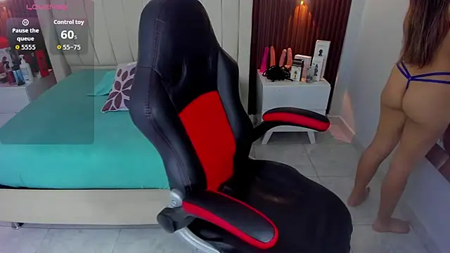 CAMILAGRAY online show from 11.25.25