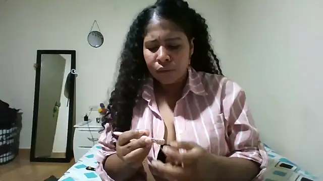 Ivon-09 online show from 04.18.26