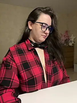 hungry1bunny online show from 01.30.25