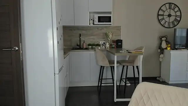 nilliluv online show from 04.19.26