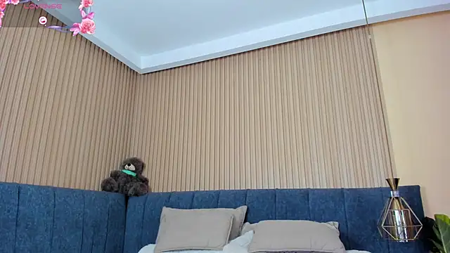 kathecute   online show from 11.06.25