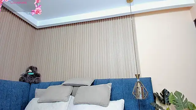 kathecute   online show from 04.02.26