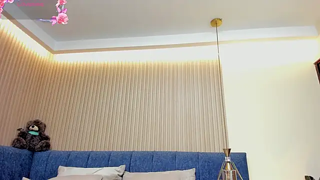 kathecute   online show from 04.08.26