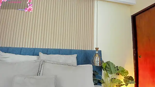 kathecute   online show from 04.19.26