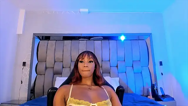 ChaynnaCooper online show from 03.01.25