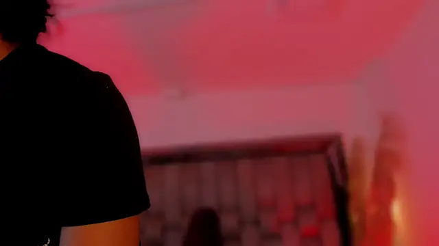 ChaynnaCooper online show from 11.28.25