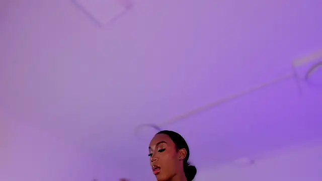 ChaynnaCooper online show from 02.05.26