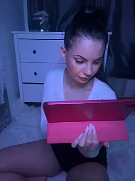 Lexy669 online show from 12.17.24