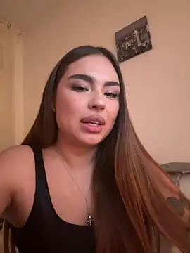 Snapshot of mint_melissaaa chatting on 12.20.24 mint melissaaa online show from 12.20.24