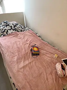 Snapshot of mint_melissaaa chatting on 02.24.25 mint melissaaa online show from 02.24.25