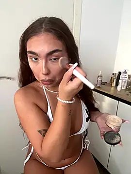 Snapshot of mint_melissaaa chatting on 09.30.25 mint melissaaa online show from 09.30.25