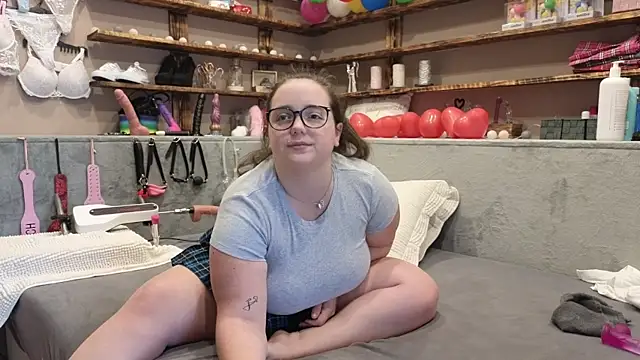 Kimberly-Caprice online show from 03.14.25