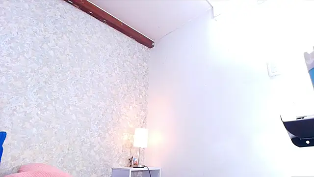 nicol f online show from 11.20.25