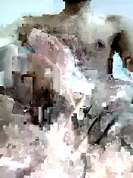 Snapshot of traviss69 chatting on 03.18.25 traviss69 online show from 03.18.25