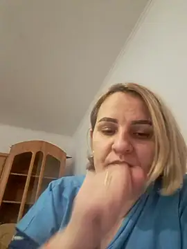 Malichkaanna30 online show from 12.28.24