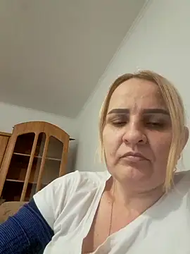 Malichkaanna30 online show from 03.22.25