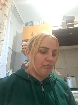 Malichkaanna30 online show from 10.13.25