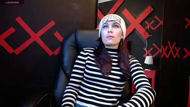  yuyi online show from 02.13.25