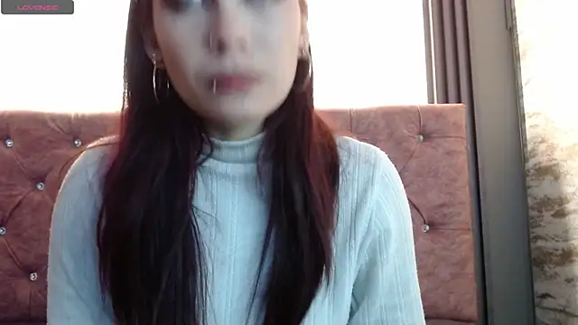  yuyi online show from 11.23.25