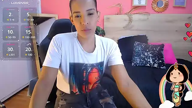 scarlet-foox online show from 03.19.25