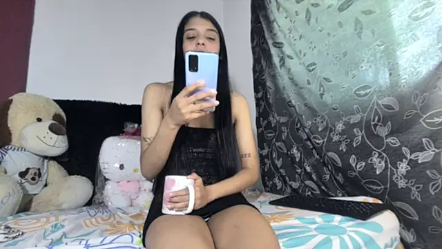 Michi sexy online show from 10.21.25
