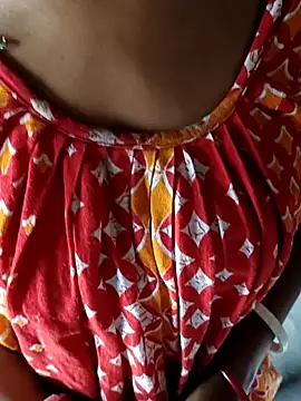 Snapshot of GF_nd_BF_ chatting on 03.19.25 GF nd BF  online show from 03.19.25