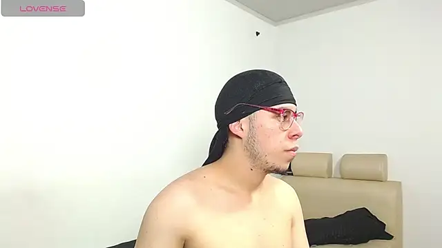 Hot Teens69 online show from 12.29.24