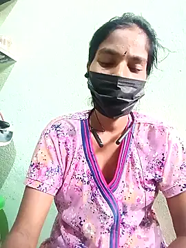 anusiya01 online show from 02.05.25