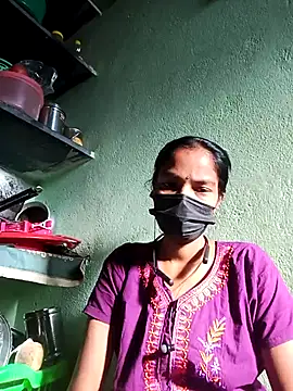 anusiya01 online show from 03.04.25