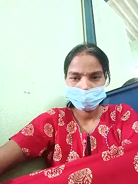 anusiya01 online show from 10.13.25