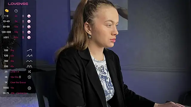 Ariell Margot  online show from 02.09.25