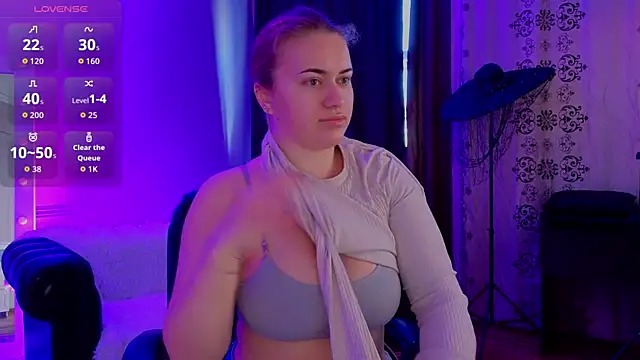 Ariell Margot  online show from 10.17.25