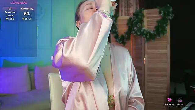 Ariell Margot  online show from 12.14.25