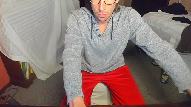 Snapshot of JamesCarvy chatting on 12.06.24 JamesCarvy online show from 12.06.24