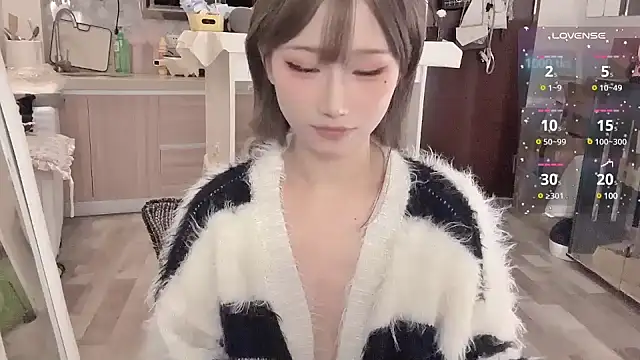 -XunMengLong- online show from 02.17.25