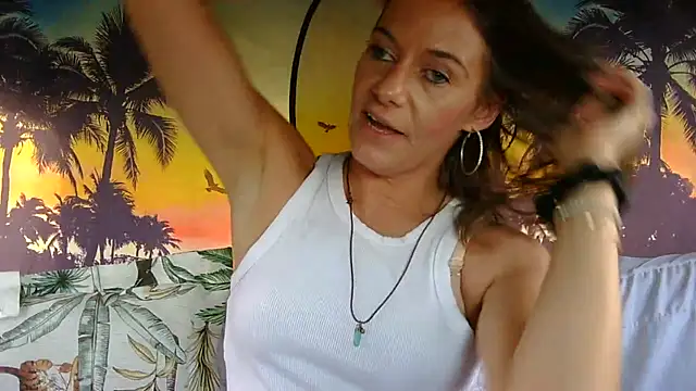 Sexyhottpunani online show from 10.17.25