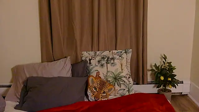 Sexyhottpunani online show from 04.21.26