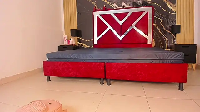 BritneySweet  online show from 10.22.25