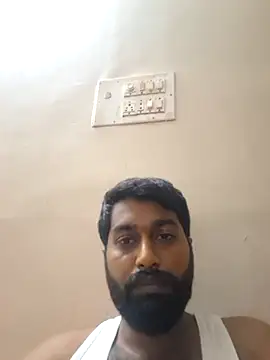 Snapshot of sunny126rock chatting on 04.05.26 sunny126rock online show from 04.05.26