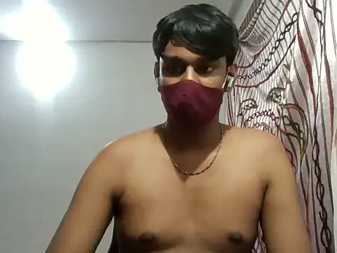 Snapshot of brownguy1234 chatting on 12.29.24 brownguy1234 online show from 12.29.24